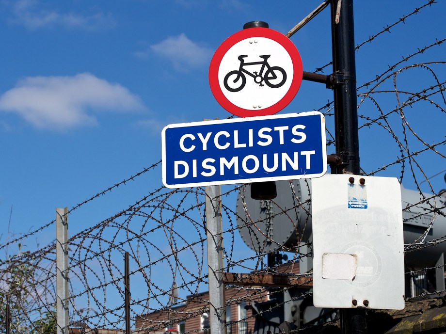 cyclists dismount