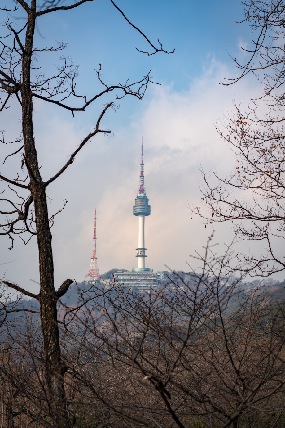 namsan tower.jpg